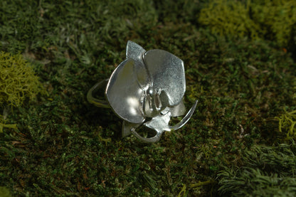 Moth Orchid Ring