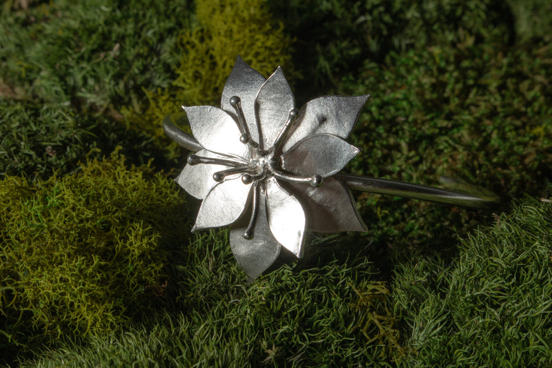 Love-in-a-Mist Bracelet