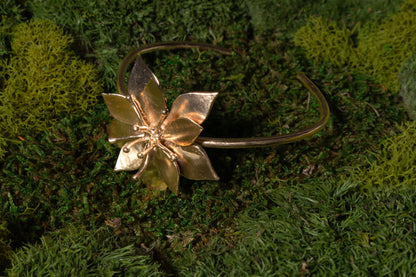 Love-in-a-Mist Bracelet